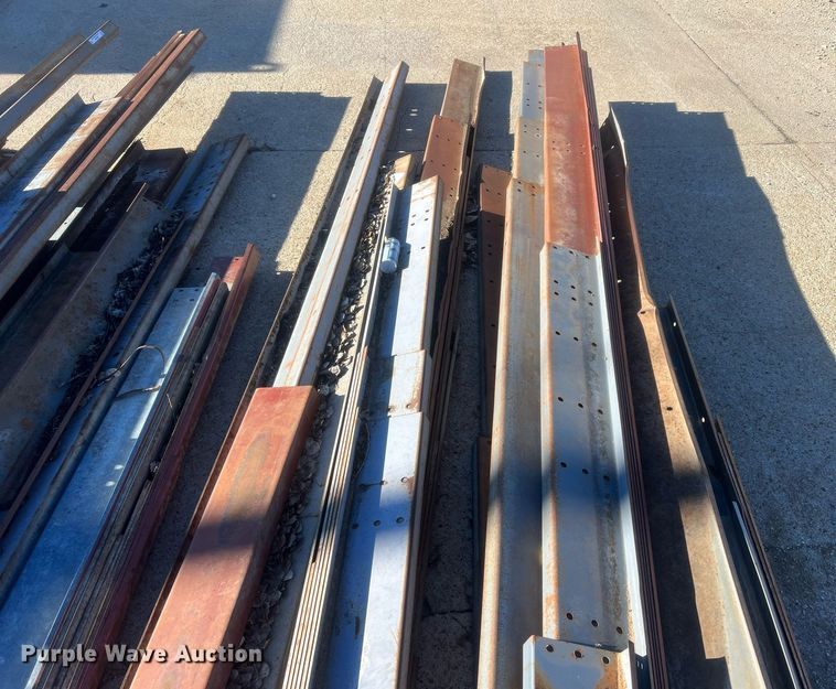 image for item NN9339 Building materials