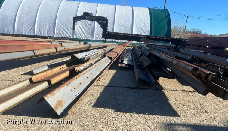 image for item NN9339 Building materials