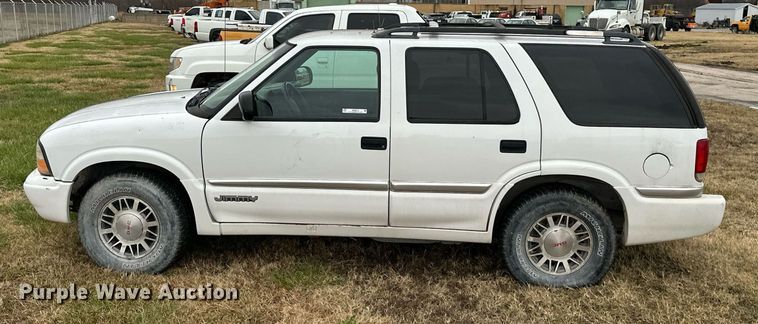 image for item NO9415 2000 GMC Jimmy  SUV