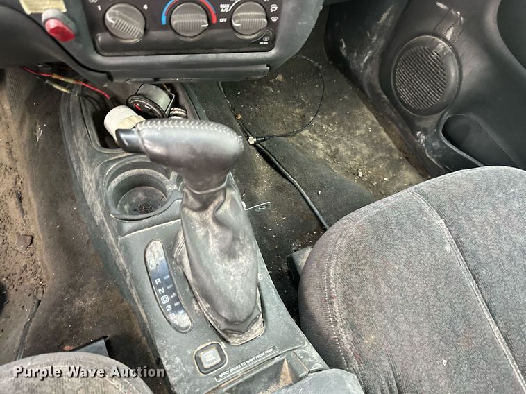 image for item NO9415 2000 GMC Jimmy  SUV