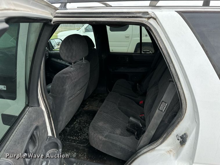 image for item NO9415 2000 GMC Jimmy  SUV