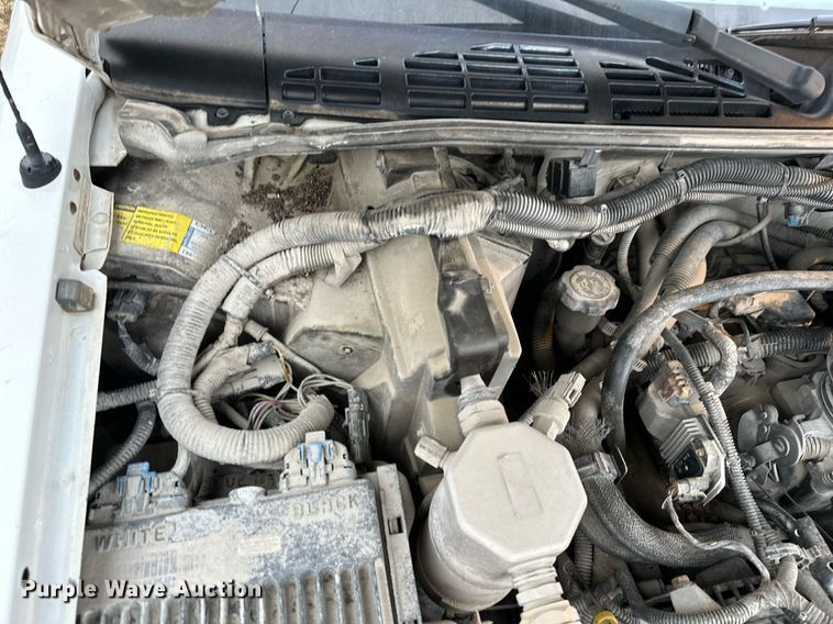 image for item NO9415 2000 GMC Jimmy  SUV