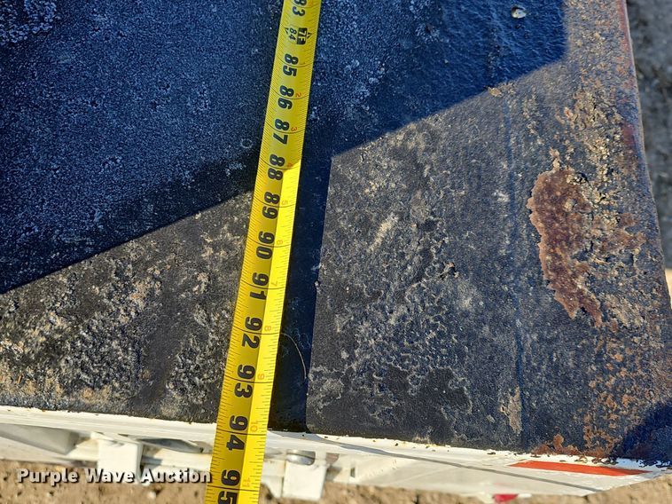 image for item NP9299 2008 Ford F550 Super Duty XLT  utility / service truck