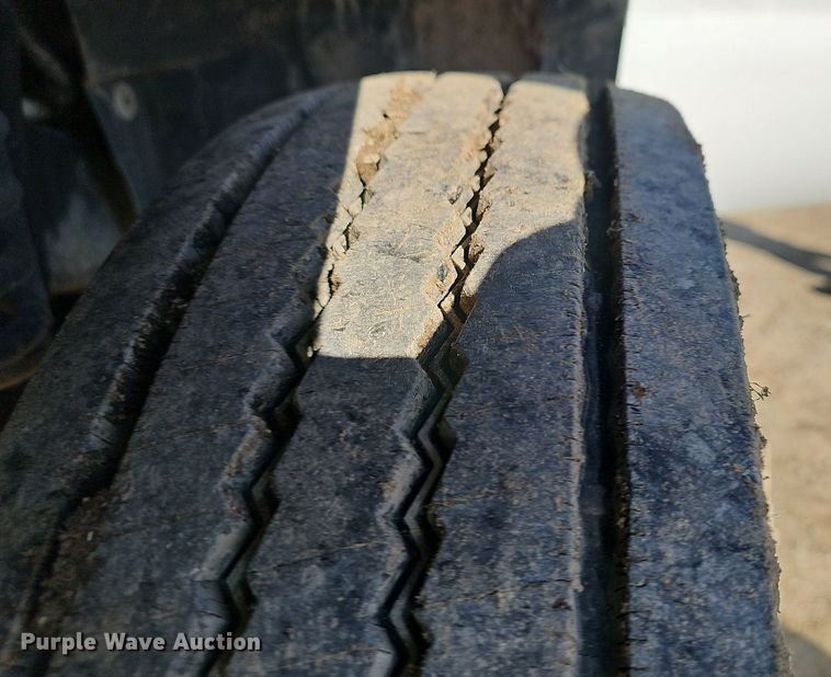 image for item NP9299 2008 Ford F550 Super Duty XLT  utility / service truck