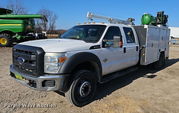 image for item NP9300 2014 Ford F550 Super Duty  utility / service truck