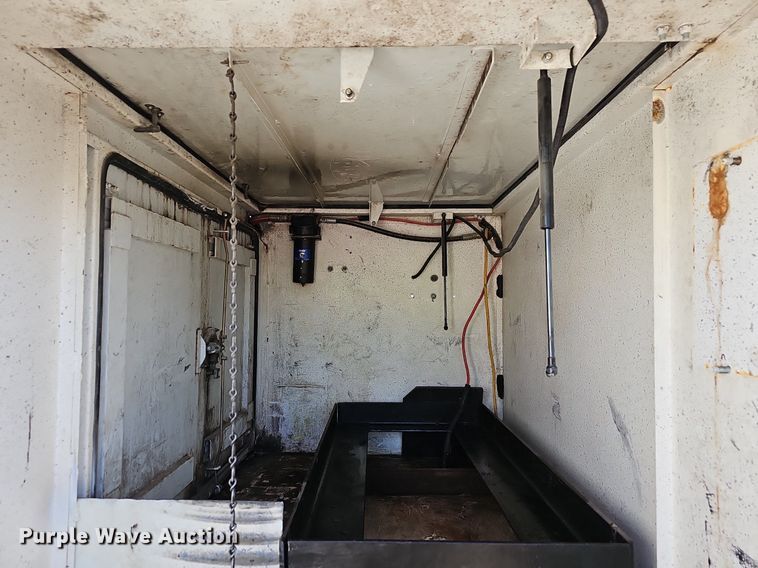 image for item NP9300 2014 Ford F550 Super Duty  utility / service truck