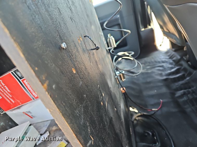 image for item NP9300 2014 Ford F550 Super Duty  utility / service truck