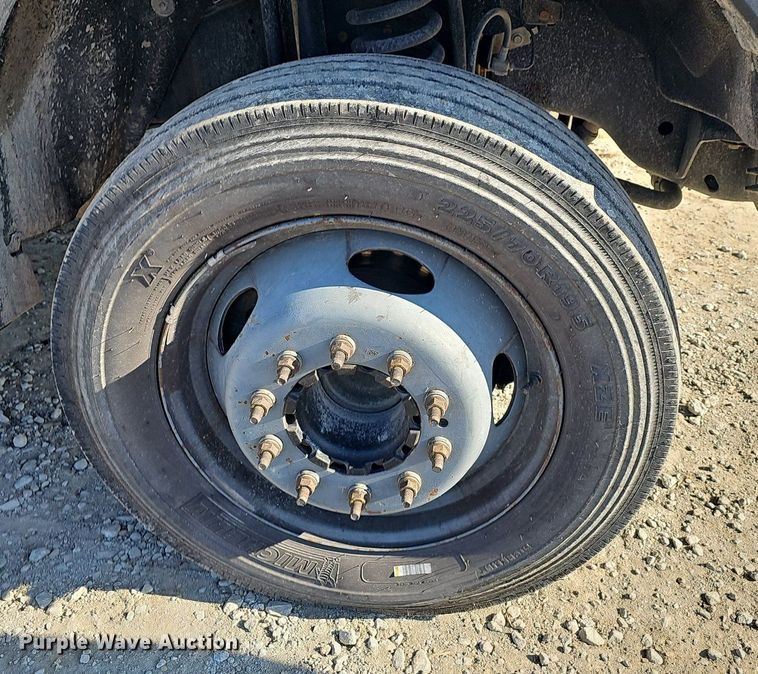 image for item NP9300 2014 Ford F550 Super Duty  utility / service truck