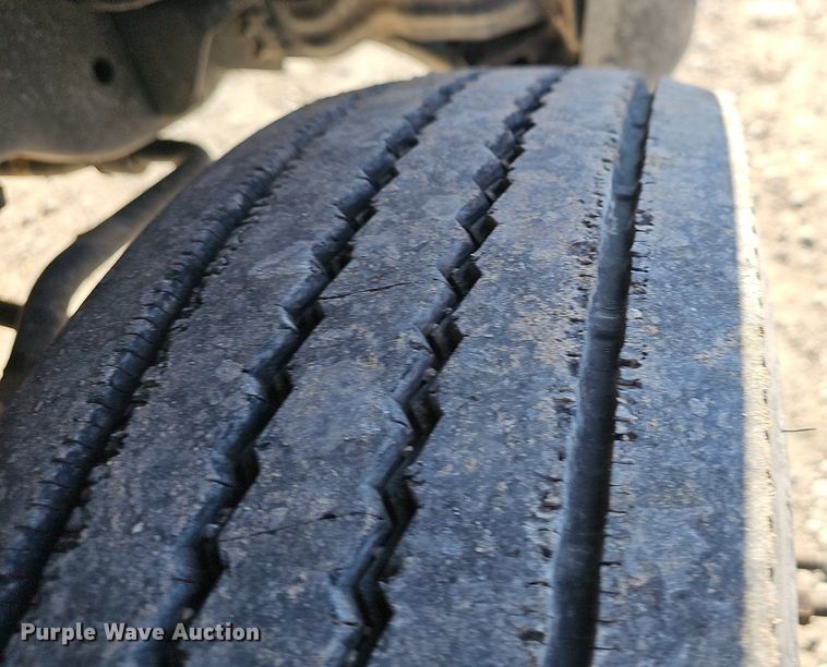 image for item NP9300 2014 Ford F550 Super Duty  utility / service truck