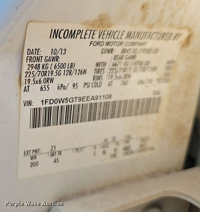 image for item NP9300 2014 Ford F550 Super Duty  utility / service truck