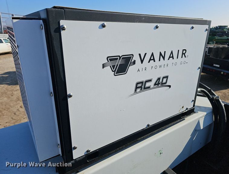 image for item NP9301 2007 International 9200i SBA utility / service truck