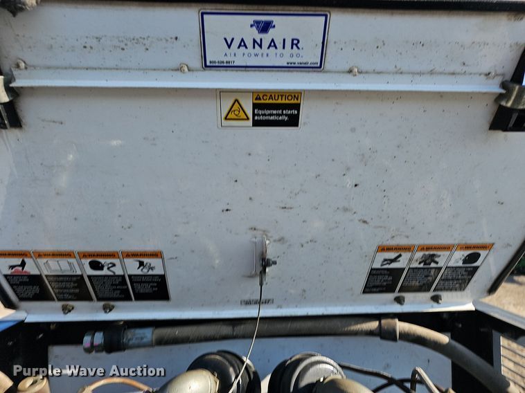 image for item NP9301 2007 International 9200i SBA utility / service truck