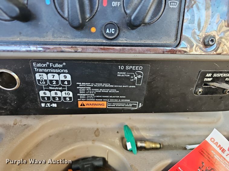 image for item NP9301 2007 International 9200i SBA utility / service truck