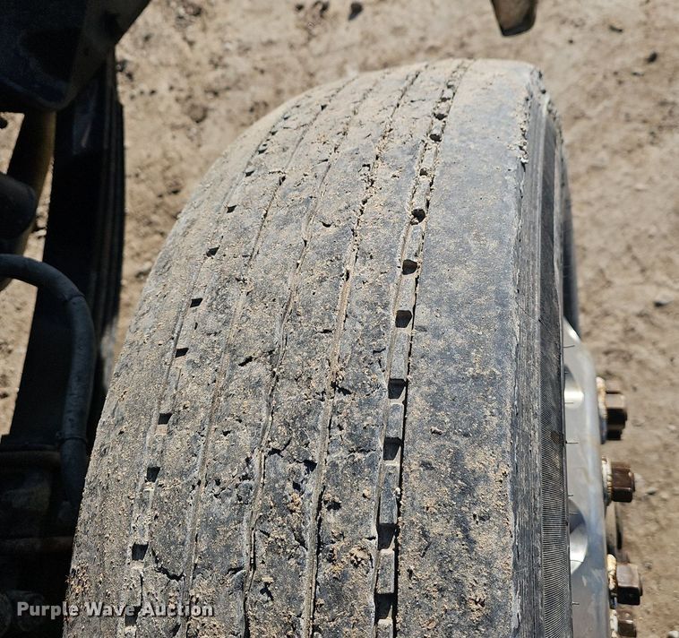 image for item NP9301 2007 International 9200i SBA utility / service truck