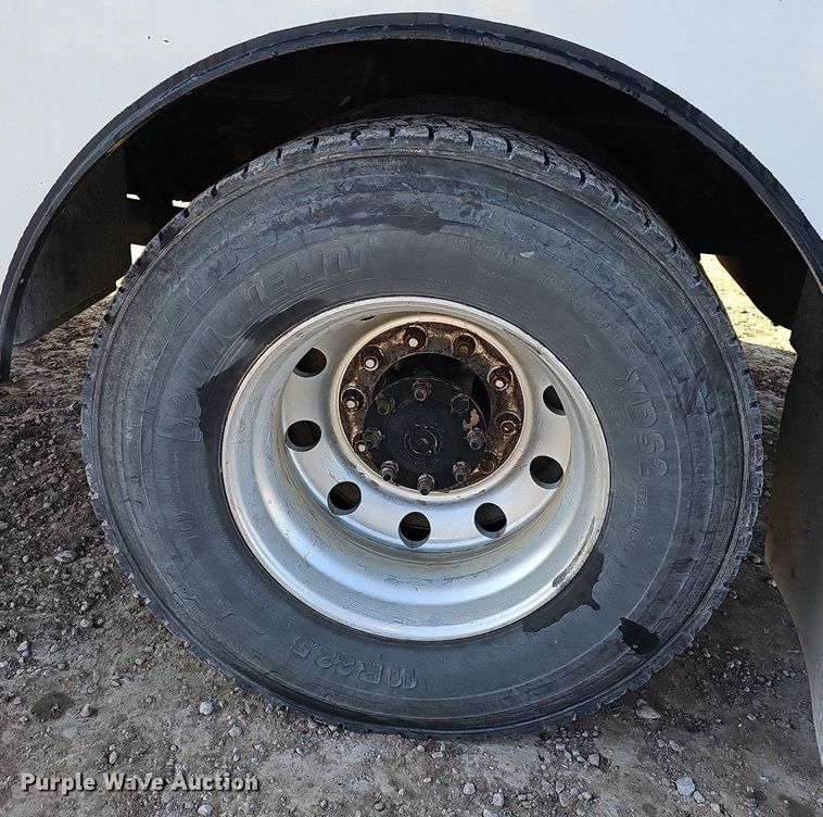 image for item NP9301 2007 International 9200i SBA utility / service truck