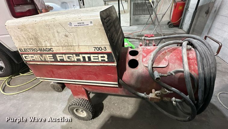 image for item NS9150 Electro-Magic Grime Fighter 700-3  pressure washer