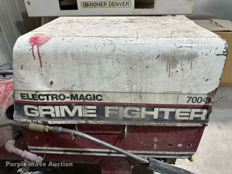 image for item NS9150 Electro-Magic Grime Fighter 700-3  pressure washer