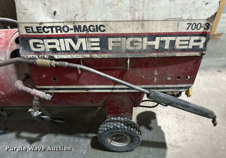 image for item NS9150 Electro-Magic Grime Fighter 700-3  pressure washer