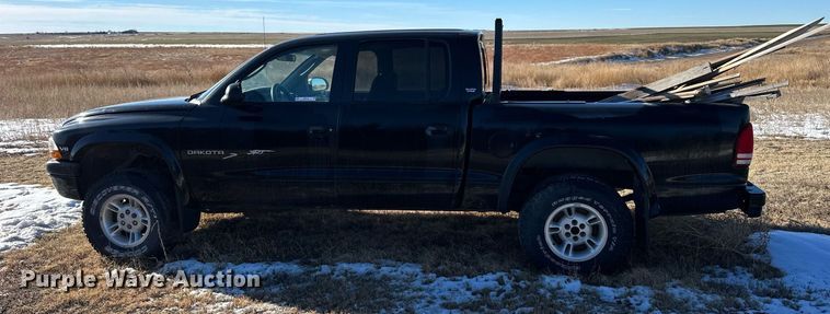 image for item NS9152 2000 Dodge Dakota  Quad Cab pickup truck