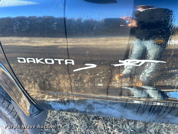 image for item NS9152 2000 Dodge Dakota  Quad Cab pickup truck