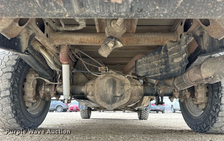 image for item NS9158 2013 Chevrolet Silverado 2500HD  utility bed pickup truck