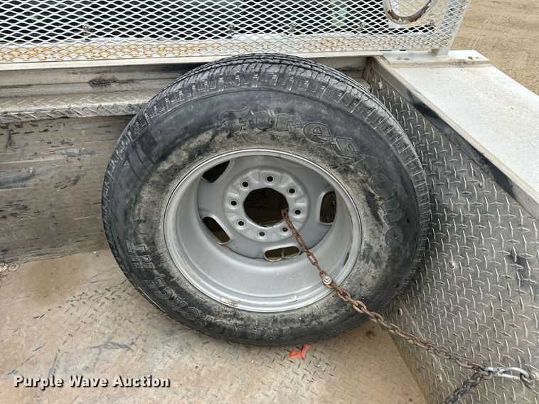 image for item NS9158 2013 Chevrolet Silverado 2500HD  utility bed pickup truck