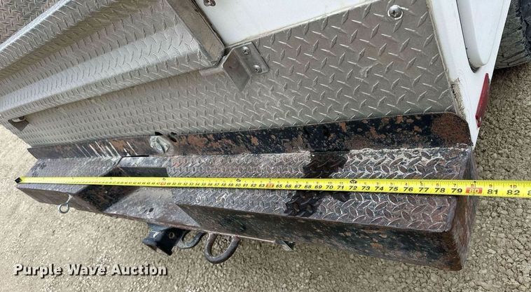 image for item NS9158 2013 Chevrolet Silverado 2500HD  utility bed pickup truck