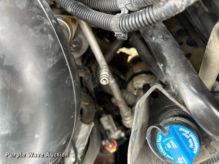 image for item NS9158 2013 Chevrolet Silverado 2500HD  utility bed pickup truck