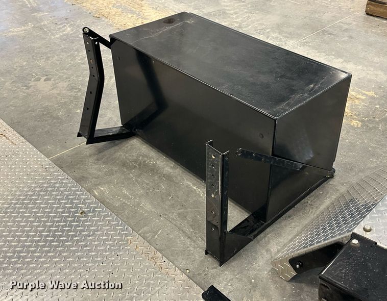 image for item NS9160 Carolina Custom  truck parts