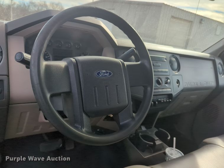 image for item OD9137 2008 Ford F450 Super Duty  Crew Cab flatbed truck