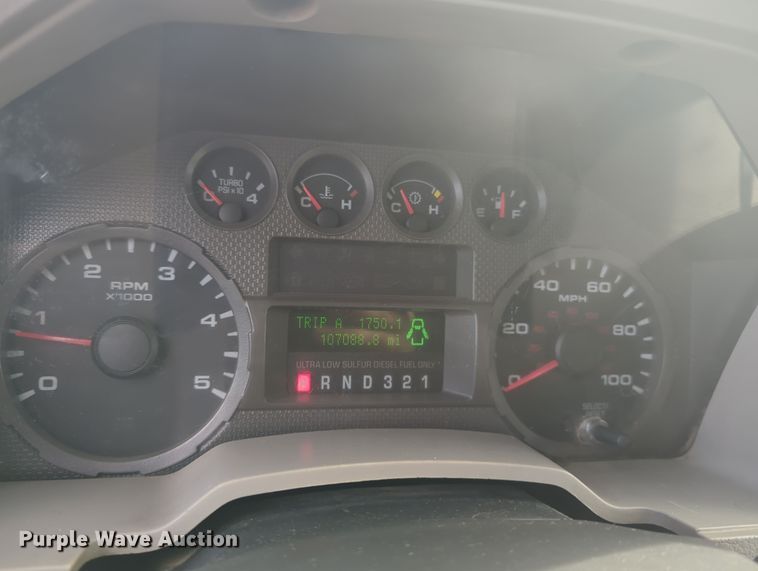 image for item OD9137 2008 Ford F450 Super Duty  Crew Cab flatbed truck