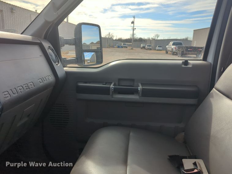 image for item OD9137 2008 Ford F450 Super Duty  Crew Cab flatbed truck