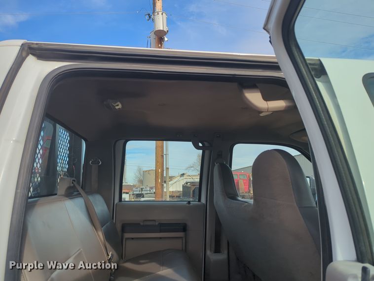 image for item OD9137 2008 Ford F450 Super Duty  Crew Cab flatbed truck