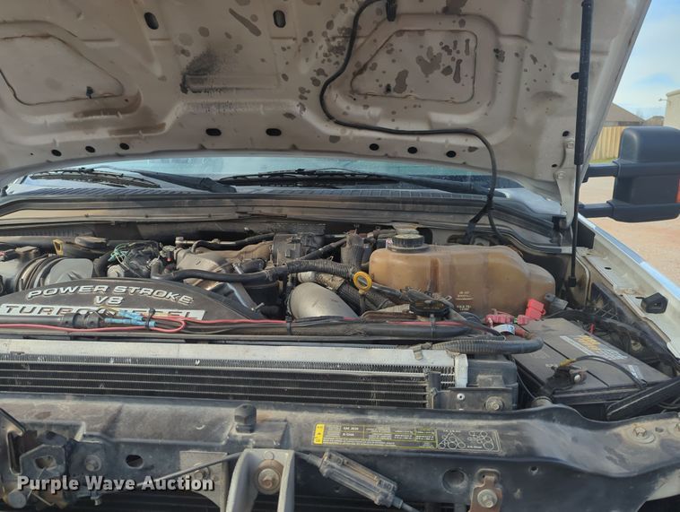 image for item OD9137 2008 Ford F450 Super Duty  Crew Cab flatbed truck