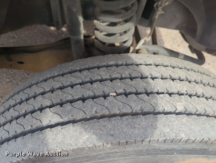 image for item OD9137 2008 Ford F450 Super Duty  Crew Cab flatbed truck