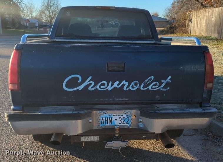 image for item OD9157 1994 Chevrolet C1500  Ext. Cab pickup truck