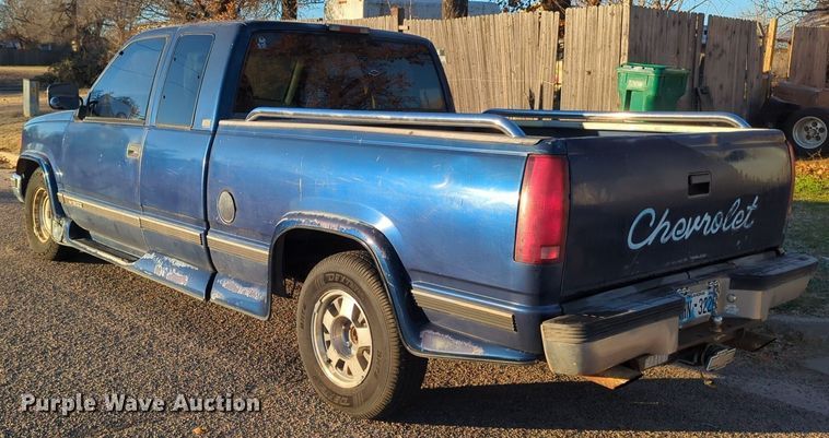 image for item OD9157 1994 Chevrolet C1500  Ext. Cab pickup truck