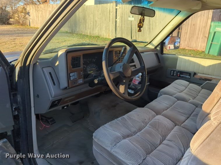 image for item OD9157 1994 Chevrolet C1500  Ext. Cab pickup truck