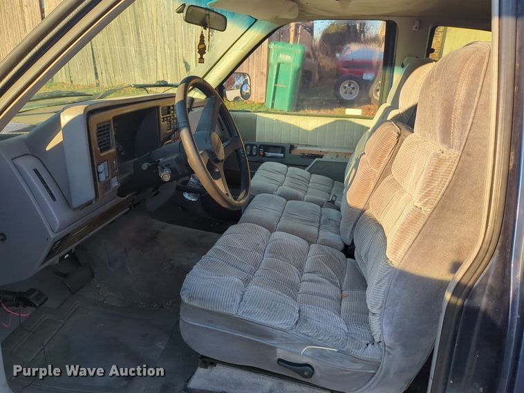 image for item OD9157 1994 Chevrolet C1500  Ext. Cab pickup truck