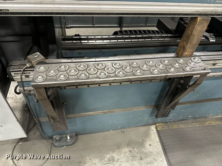 image for item OD9858 2013 Durma Ad-Servo 30135  press brake