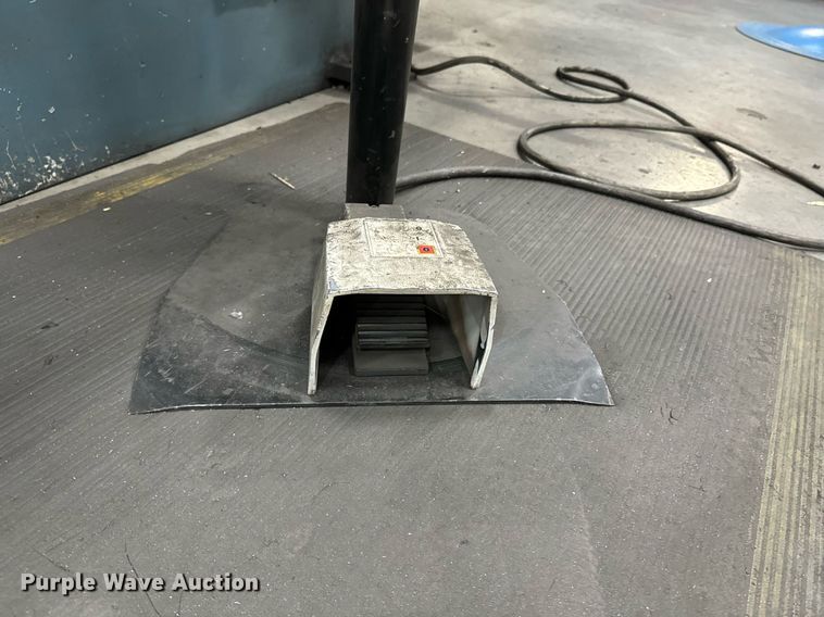 image for item OD9858 2013 Durma Ad-Servo 30135  press brake