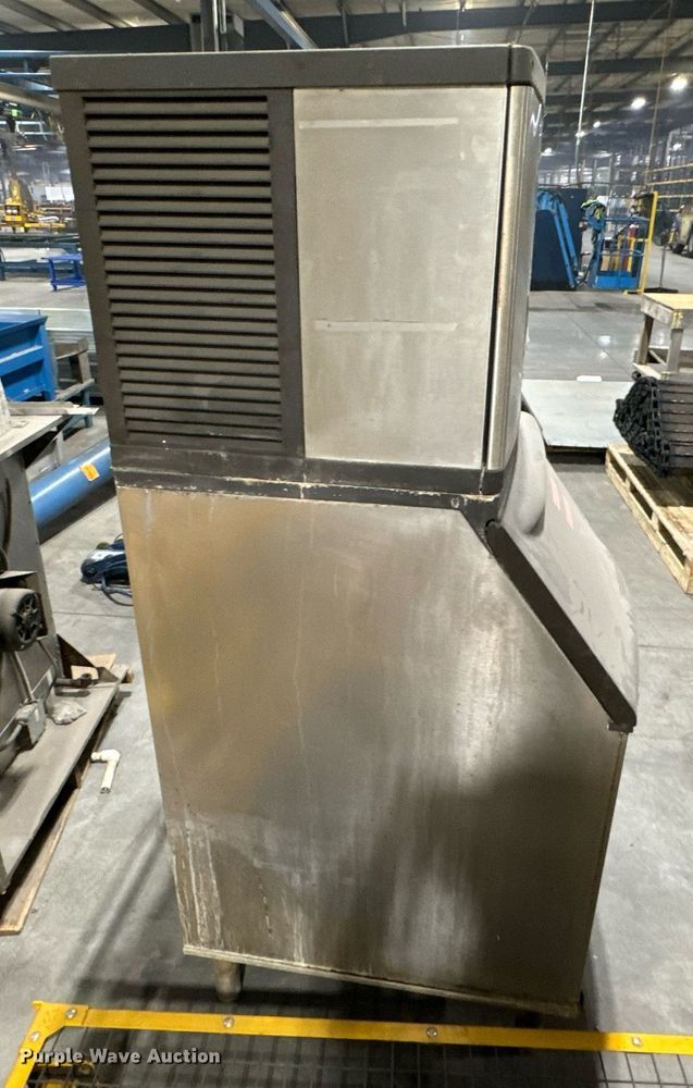 image for item OD9859 Manitowac QY0604A  ice machine