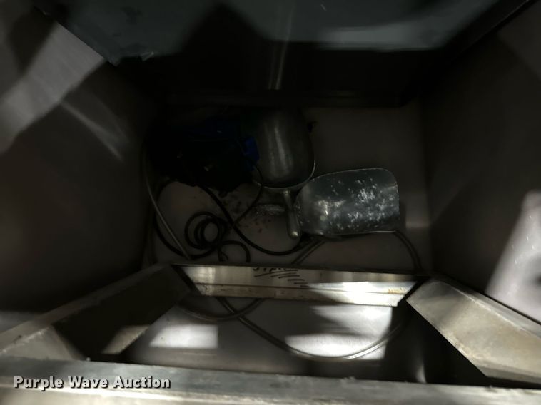 image for item OD9859 Manitowac QY0604A  ice machine