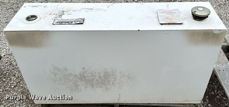 image for item OD9881 2016 DeeZee  transfer tank
