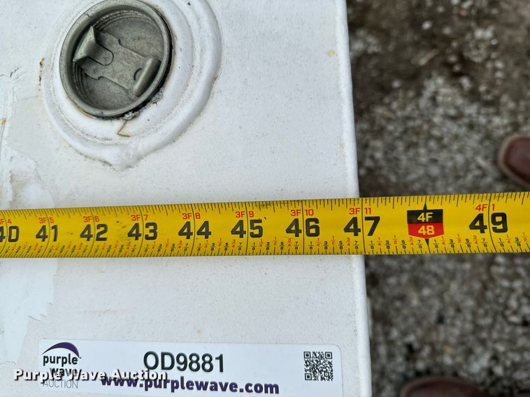 image for item OD9881 2016 DeeZee  transfer tank