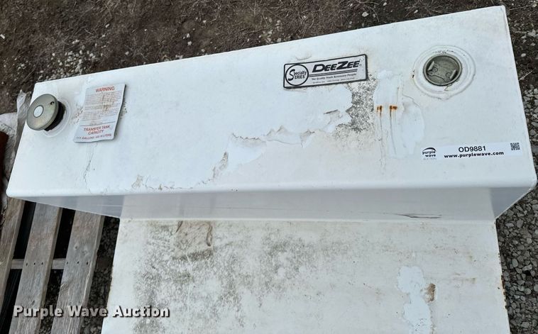 image for item OD9881 2016 DeeZee  transfer tank