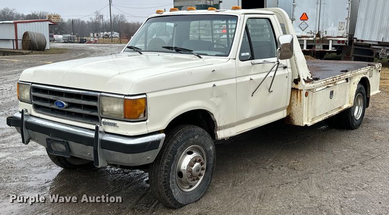 image for item OD9891 1991 Ford F450  flatbed pickup truck