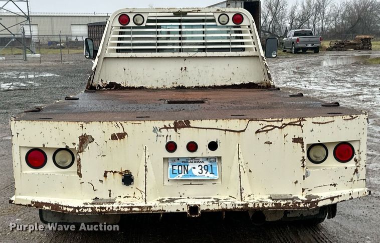 image for item OD9891 1991 Ford F450  flatbed pickup truck