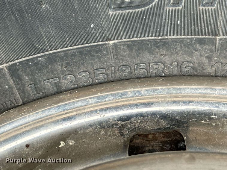 image for item OD9891 1991 Ford F450  flatbed pickup truck