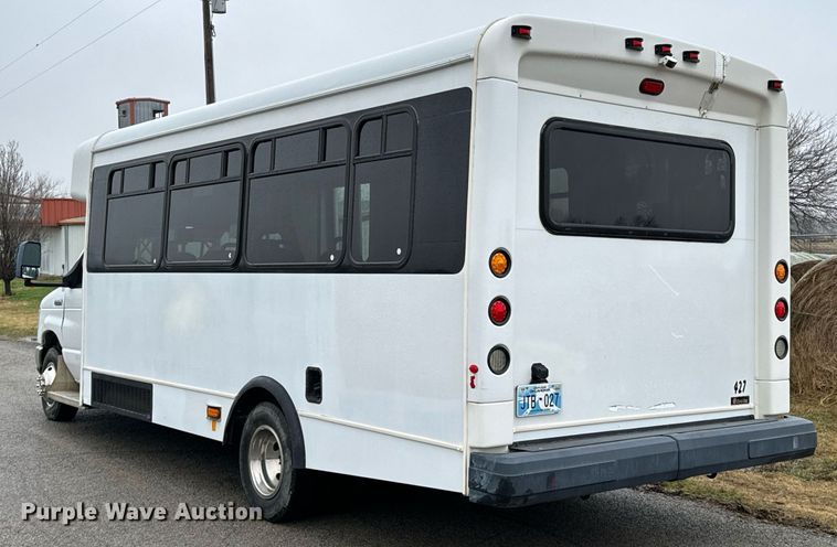 image for item OD9897 2012 Ford E450  shuttle bus